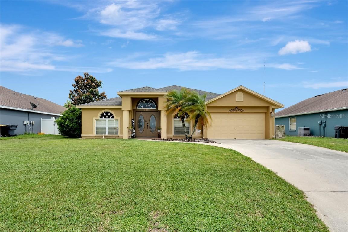 2327 Couples Dr., Lakeland, FL 33813