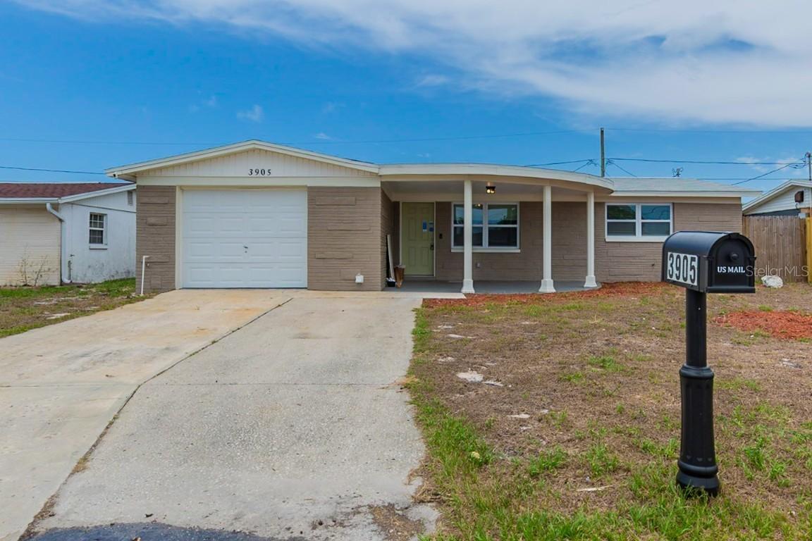 3905 Cedarwood Dr., Holiday, FL 34691