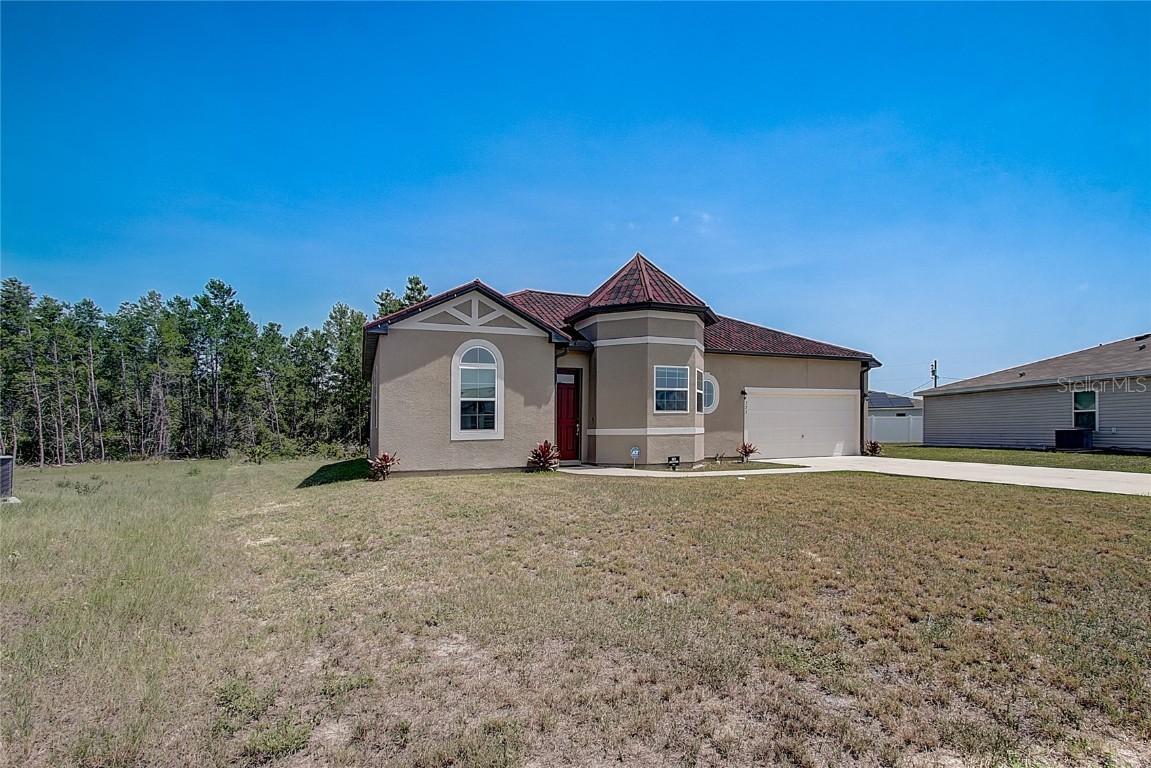 373 Daffodil Ln., Poinciana, FL 34759