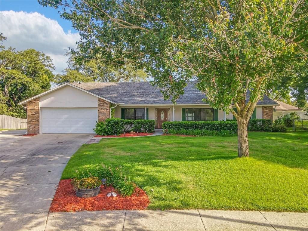 1742 Willa Cir., Winter Park, FL 32792