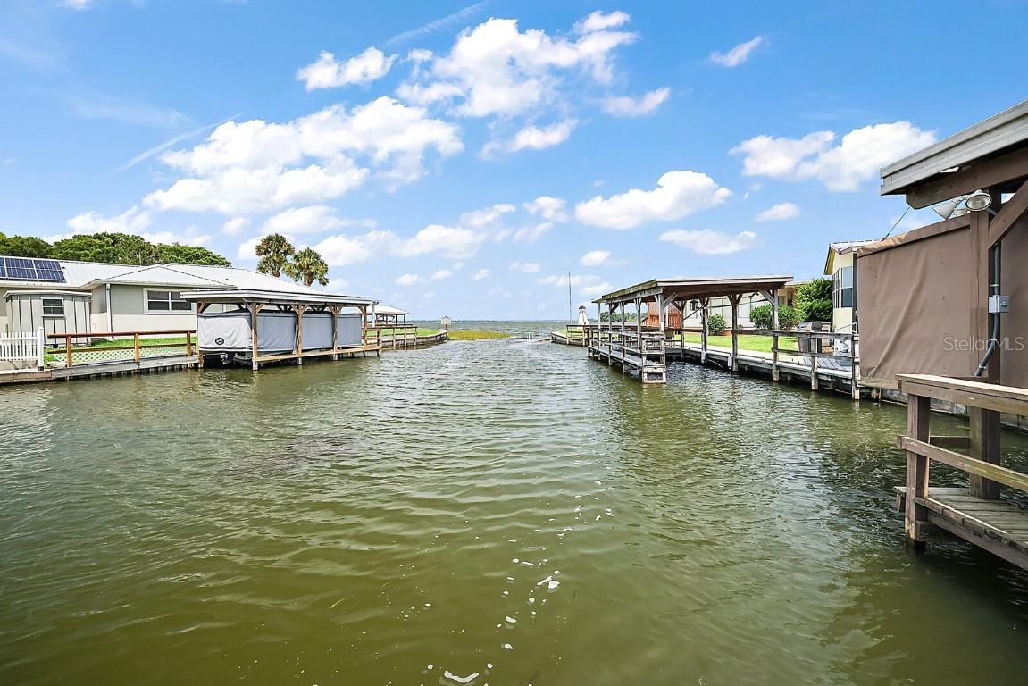 1326 Southshore Dr., Tavares, FL 32778