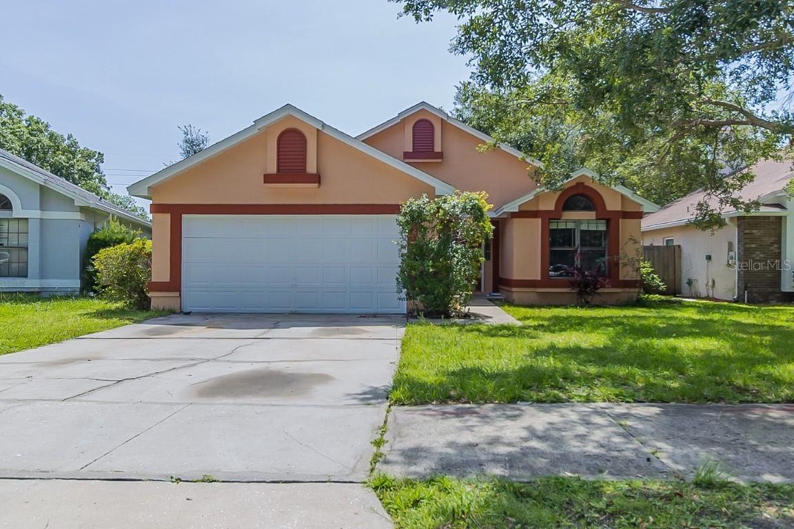 1032 Manigan Ave., Oviedo, FL 32765