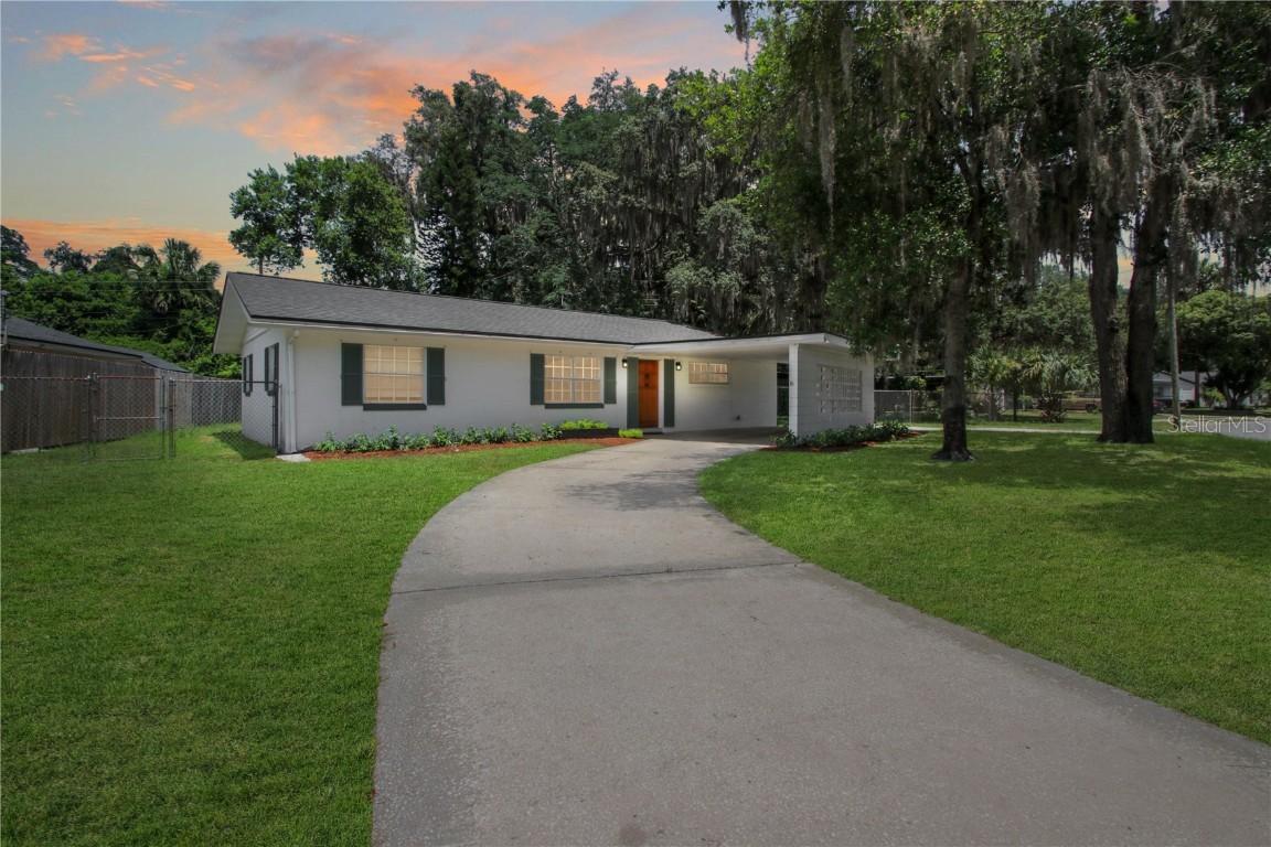 111 Brown Dr., Sanford, FL 32773