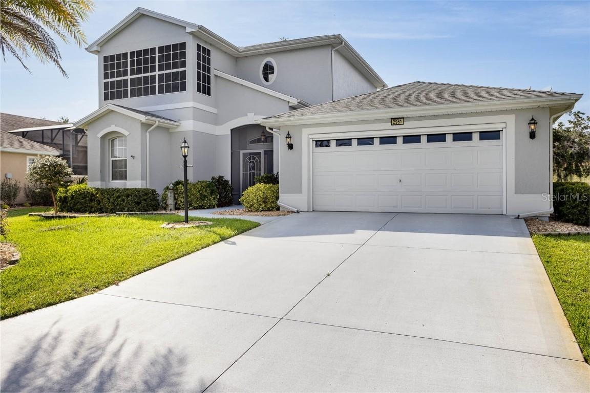 2961 Lake Huron Ln., Tavares, FL 32778