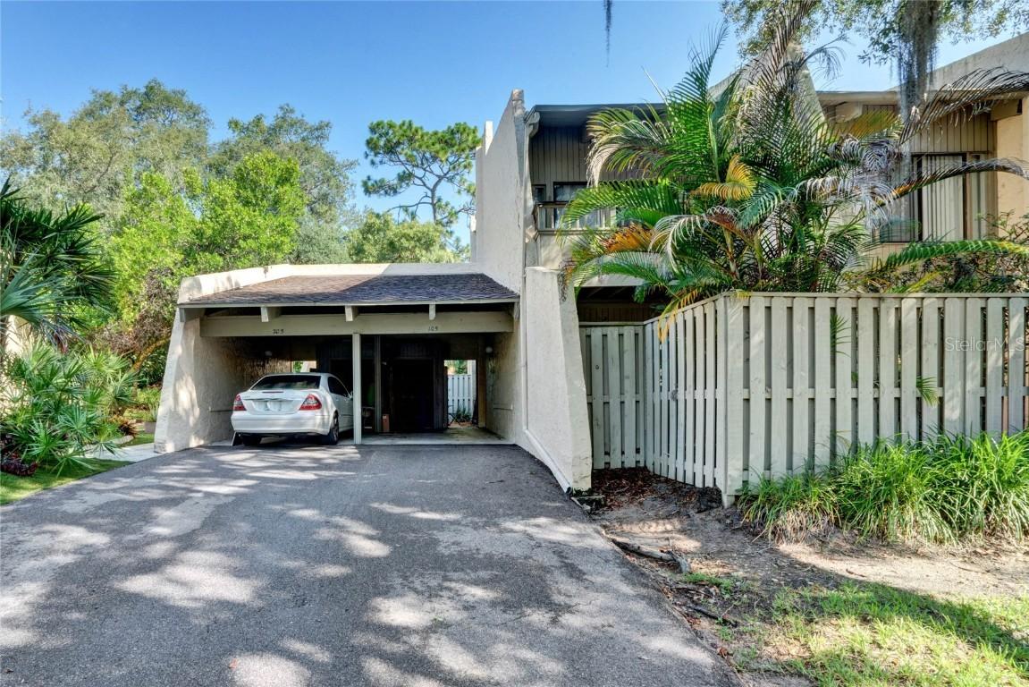 105 Tomoka Tr., Longwood, FL 32779