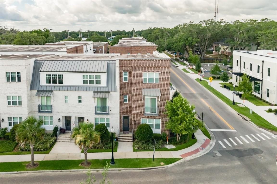 484 W Plant St., Winter Garden, FL 34787