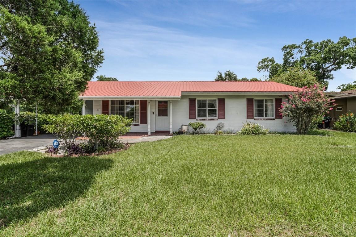 2723 Aloma Ave., Winter Park, FL 32792