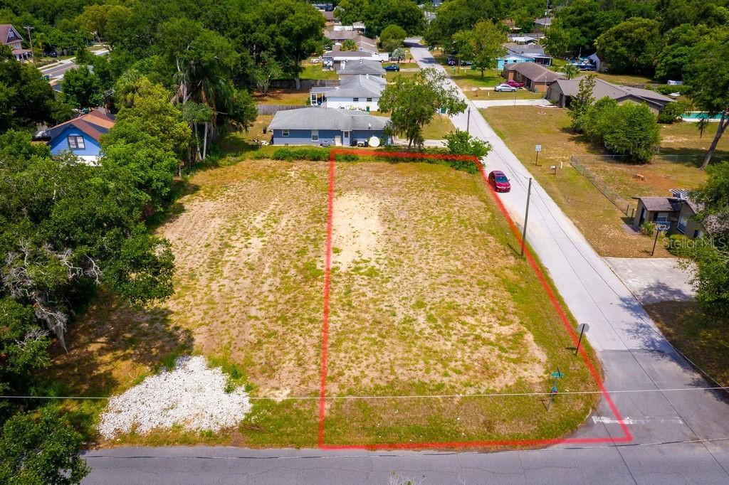 S Center St., Eustis, FL 32726