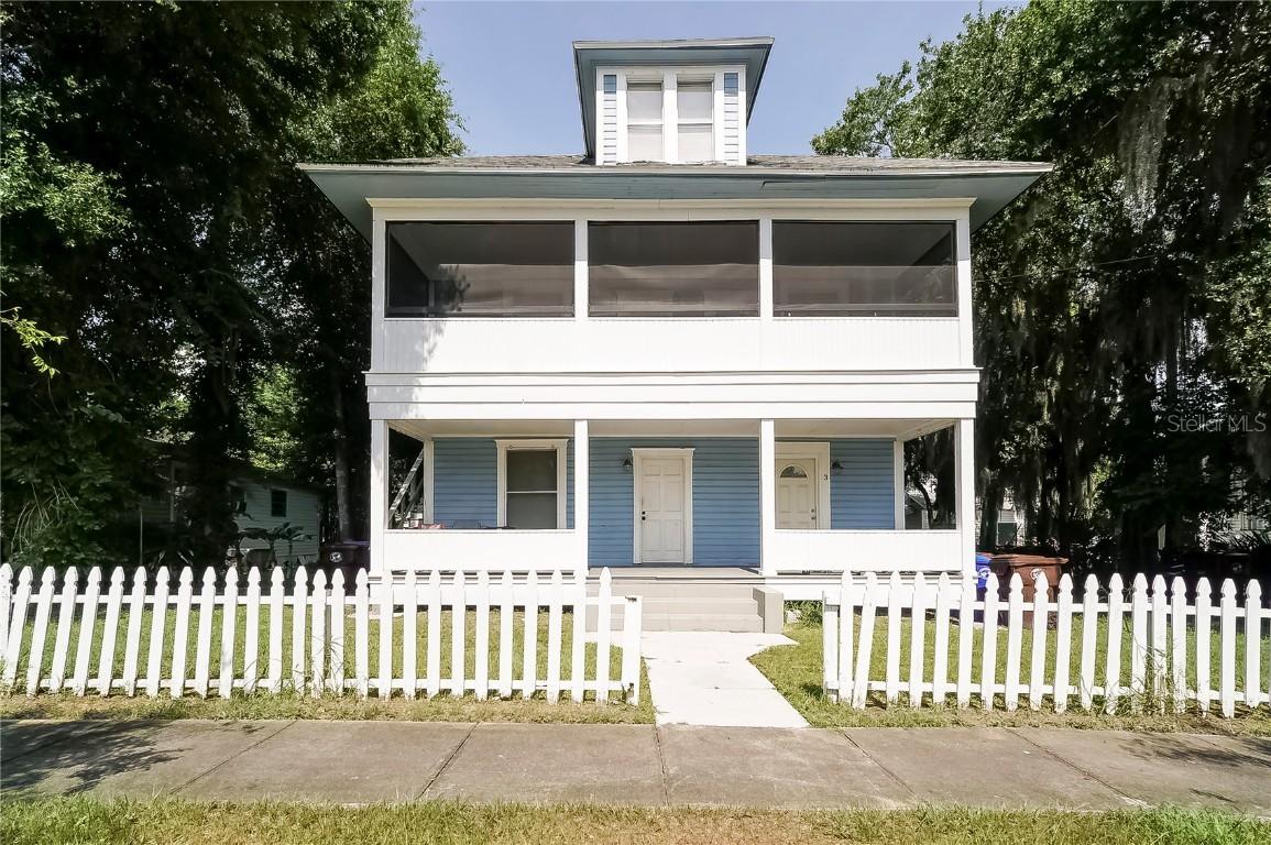 220 N Beaumont Ave., Kissimmee, FL 34741