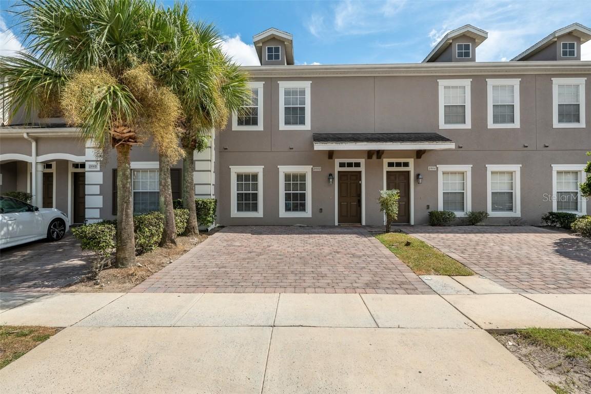 2442 W Caravelle Cir., Kissimmee, FL 34746