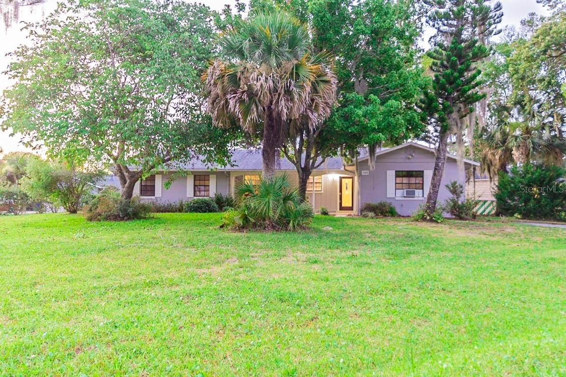 2403 Royal Palm Dr., Edgewater, FL 32141