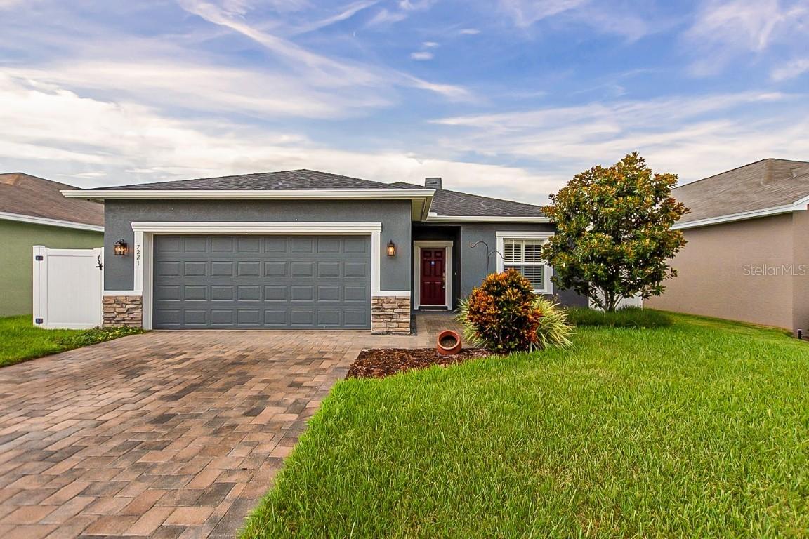7221 Winners Blvd., Lakeland, FL 33810