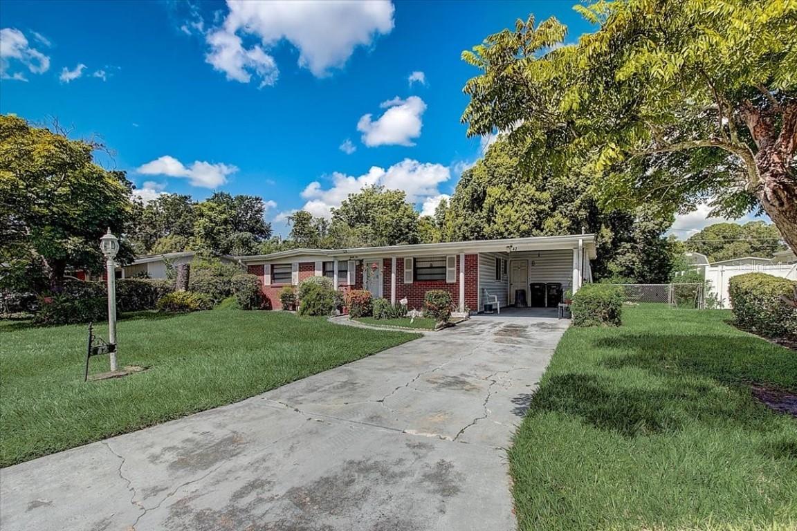 42 Cosmos Dr., Orlando, FL 32807