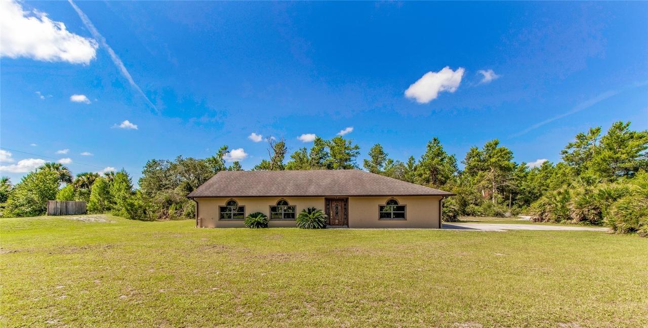 26650 Pelican St., Eustis, FL 32736