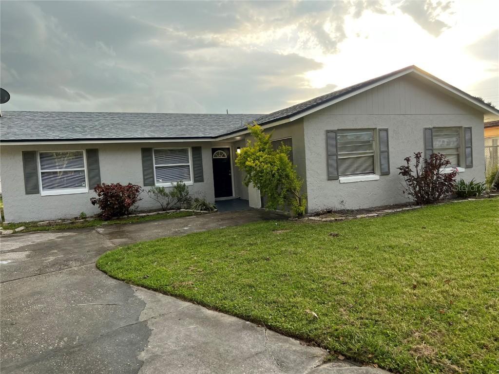 2618 E Santana Ave., Orlando, FL 32811