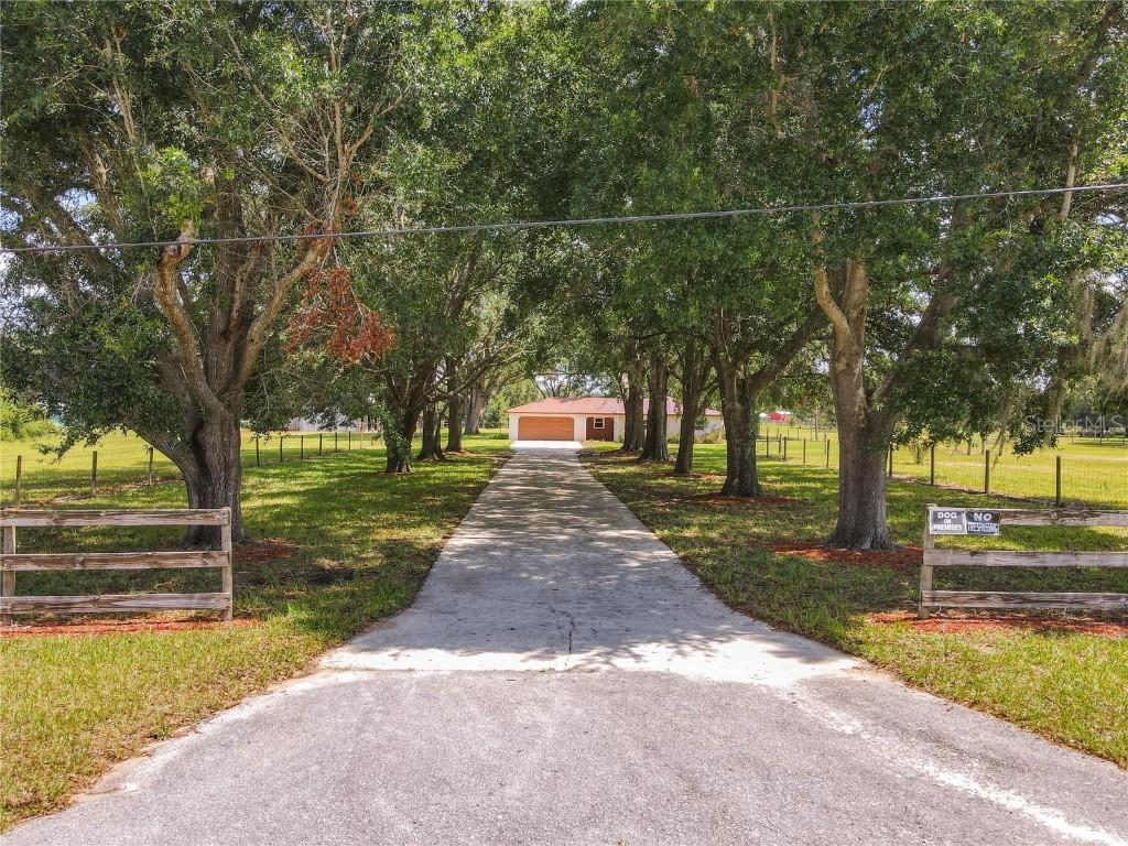 2810 Rooks Rd., Davenport, FL 33837