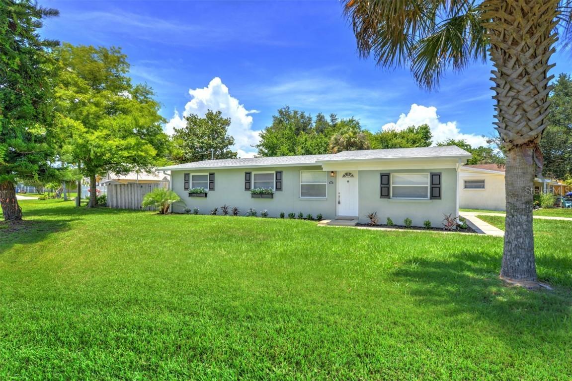 1944 Duval Pl., Daytona Beach, FL 32119