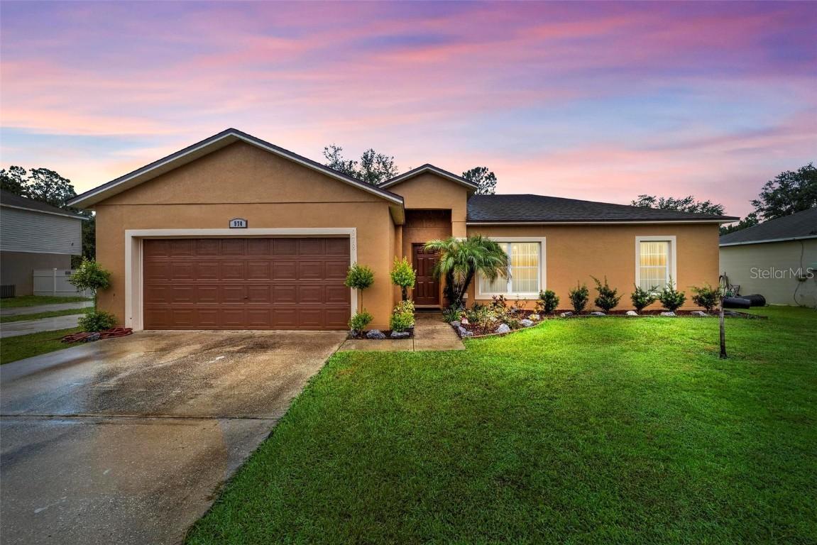 978 Derbyshire Dr., Kissimmee, FL 34758