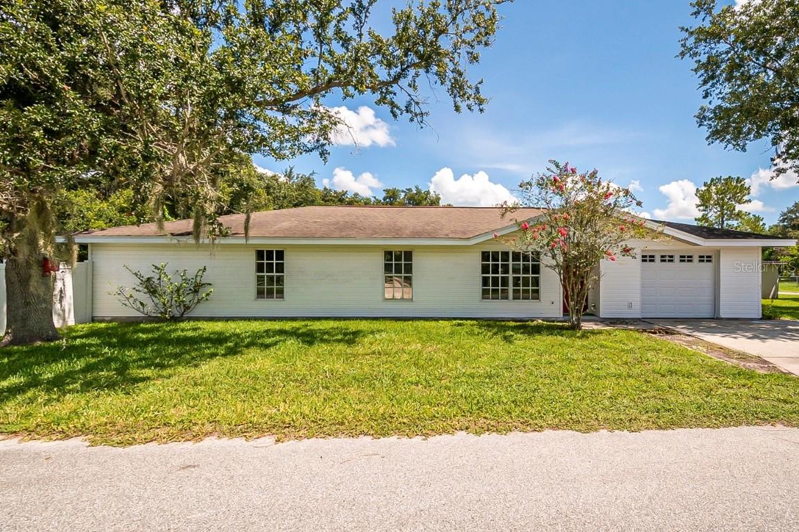 245 W Tom Costine Rd., Lakeland, FL 33809