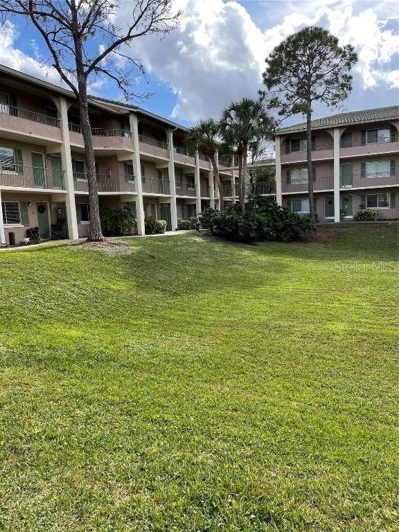145 Oyster Bay Cir. #140, Altamonte Springs, FL 32701