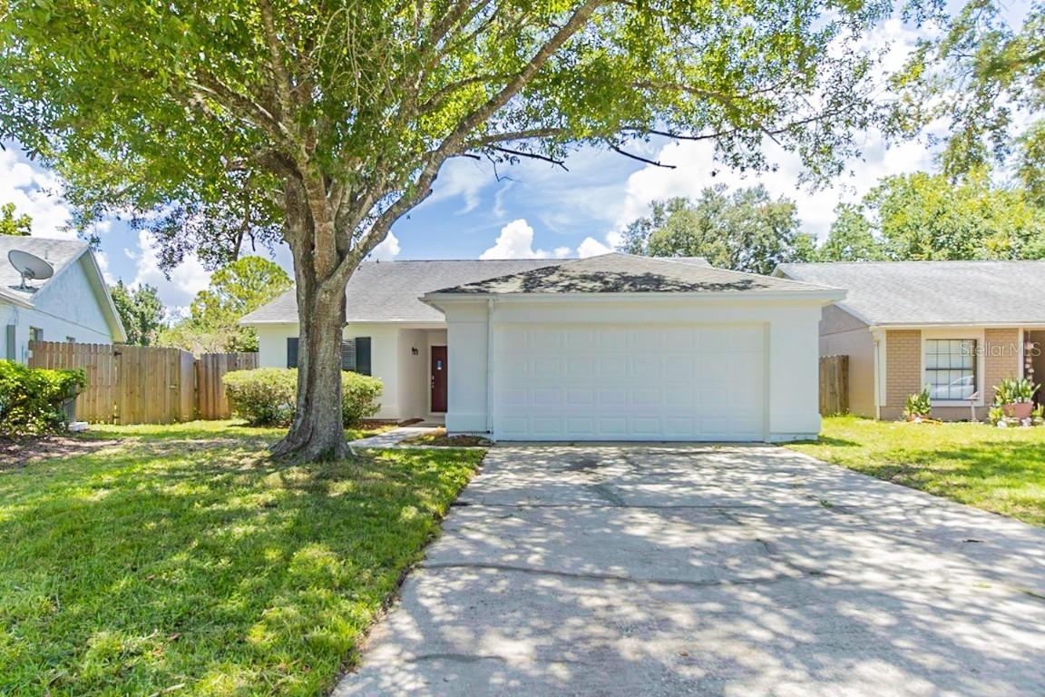 1021 Wainright Dr., Oviedo, FL 32765