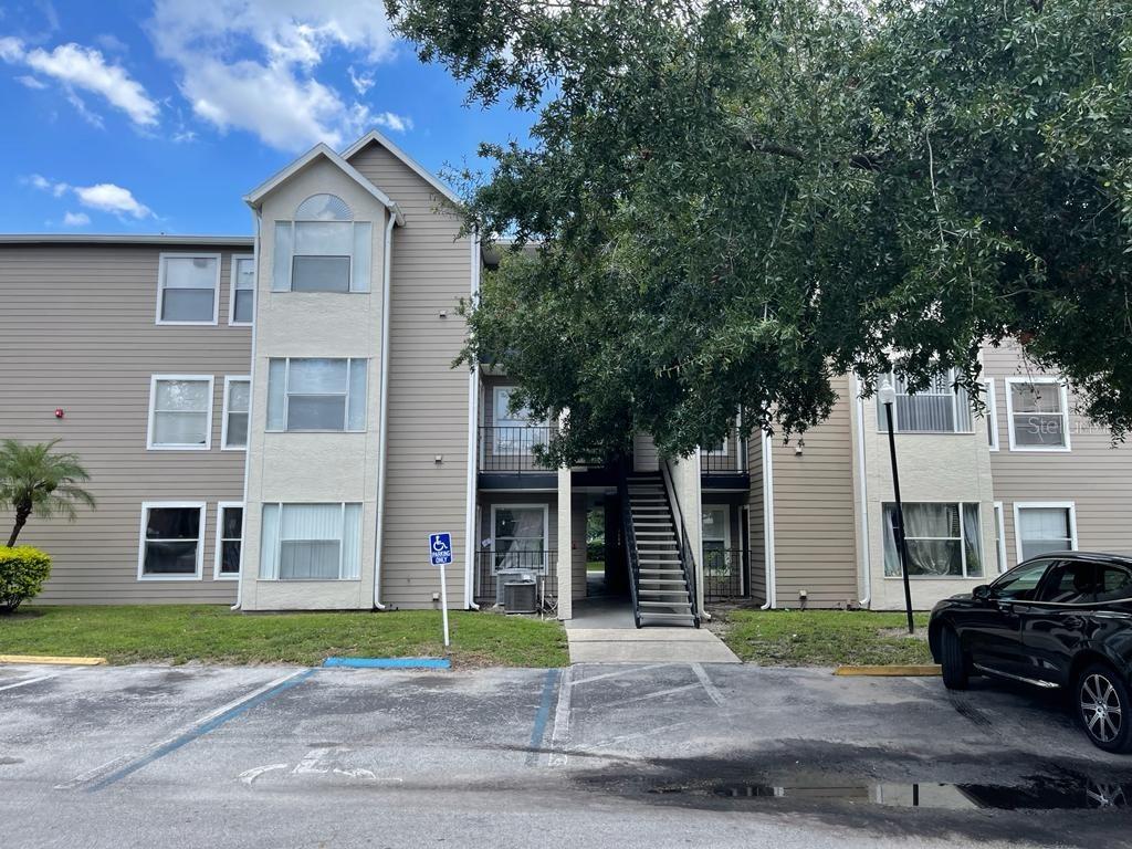 4732 Walden Cir. #32, Orlando, FL 32811