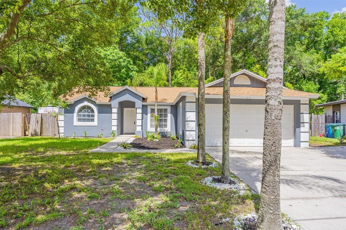 831 Carver Ave., Orlando, FL 32810