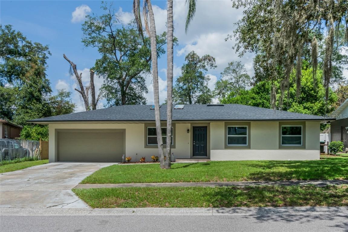 6176 Rhythm Cir., Orlando, FL 32808