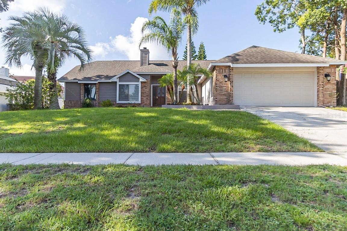 4609 Tiffany Woods Cir., Oviedo, FL 32765