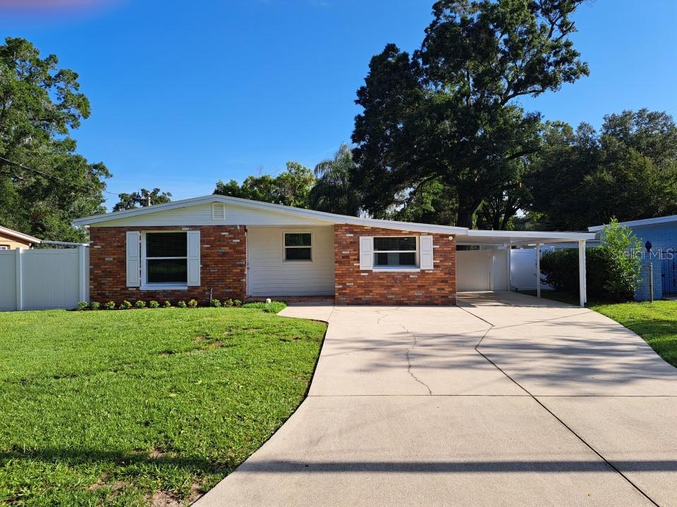 2903 W Henry Ave., Tampa, FL 33614