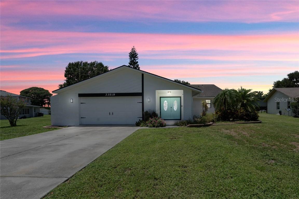 33519 Picciola Dr., Fruitland Park, FL 34731