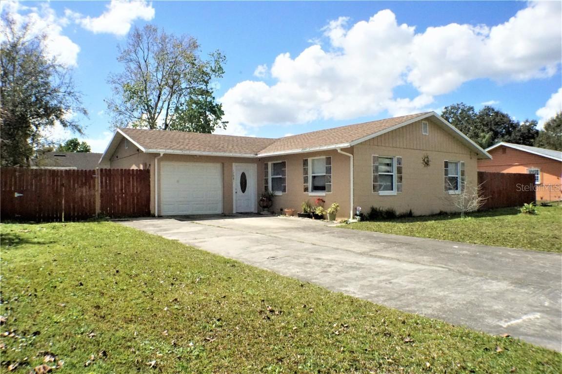 1708 Hiawatha Dr., Kissimmee, FL 34741