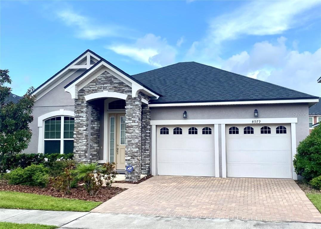 4979 Longmeadow Park St., Orlando, FL 32811