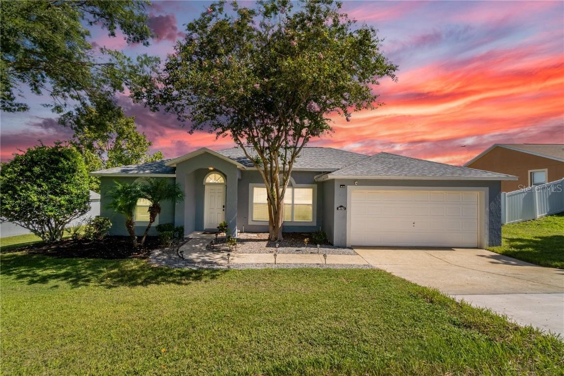 1364 Hillview Dr., Clermont, FL 34711