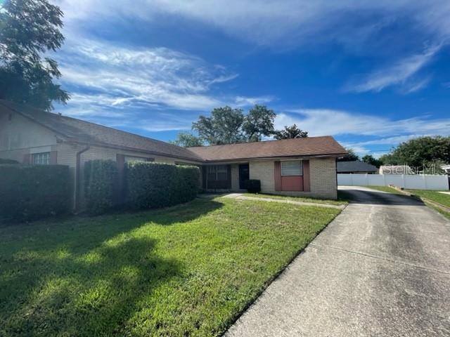 400 N Fowler Dr., Deltona, FL 32725