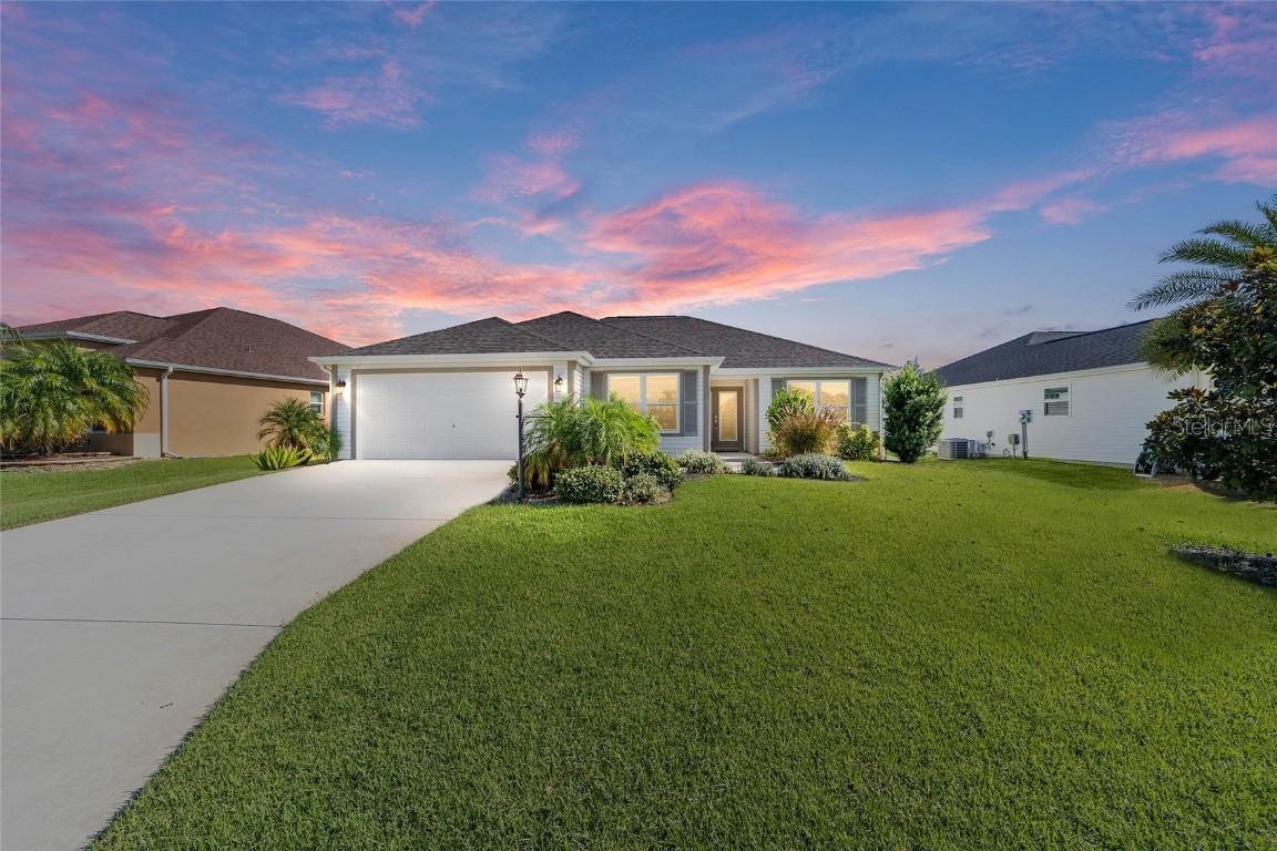4071 Deskin Ln., The Villages, FL 32163