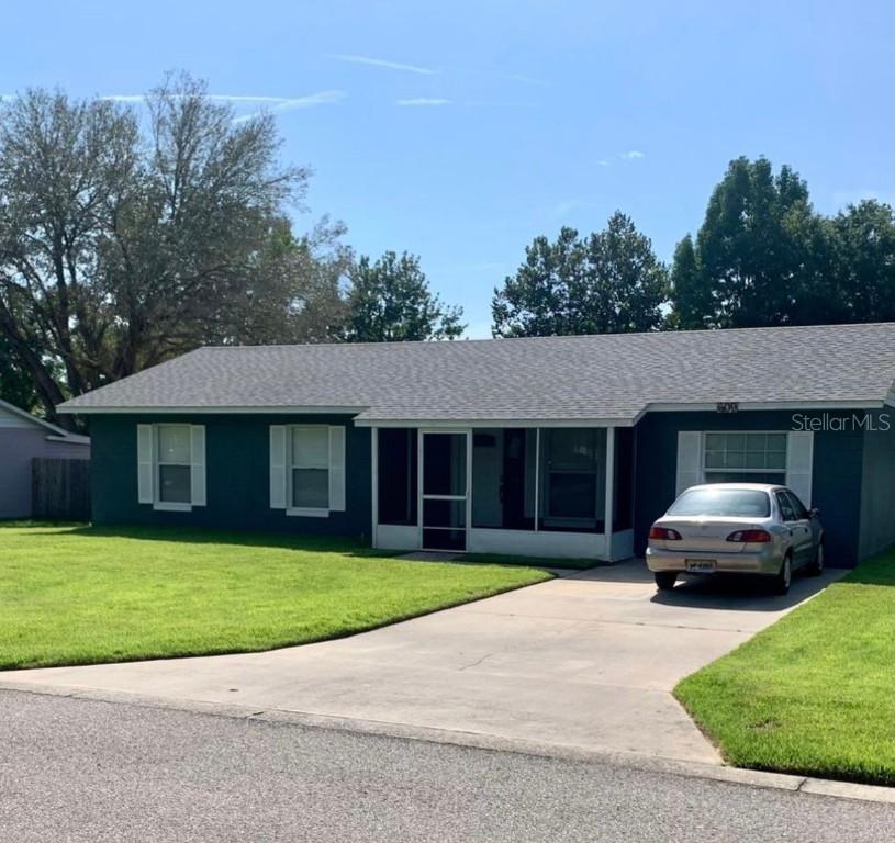 609 Dorothy Cir., Eustis, FL 32726