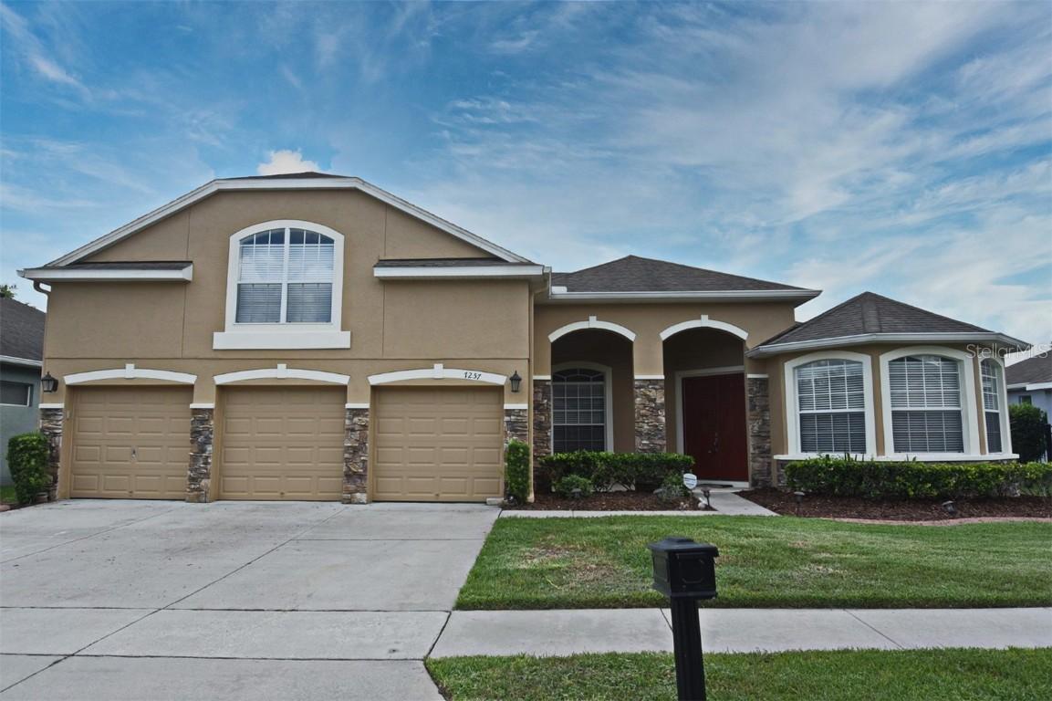 7257 Winding Lake Cir., Oviedo, FL 32765