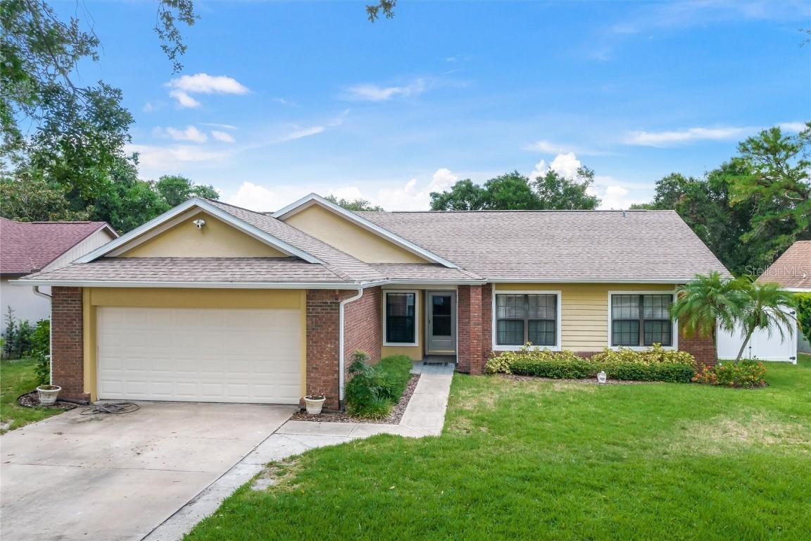 1013 Cox Ct., Oviedo, FL 32765