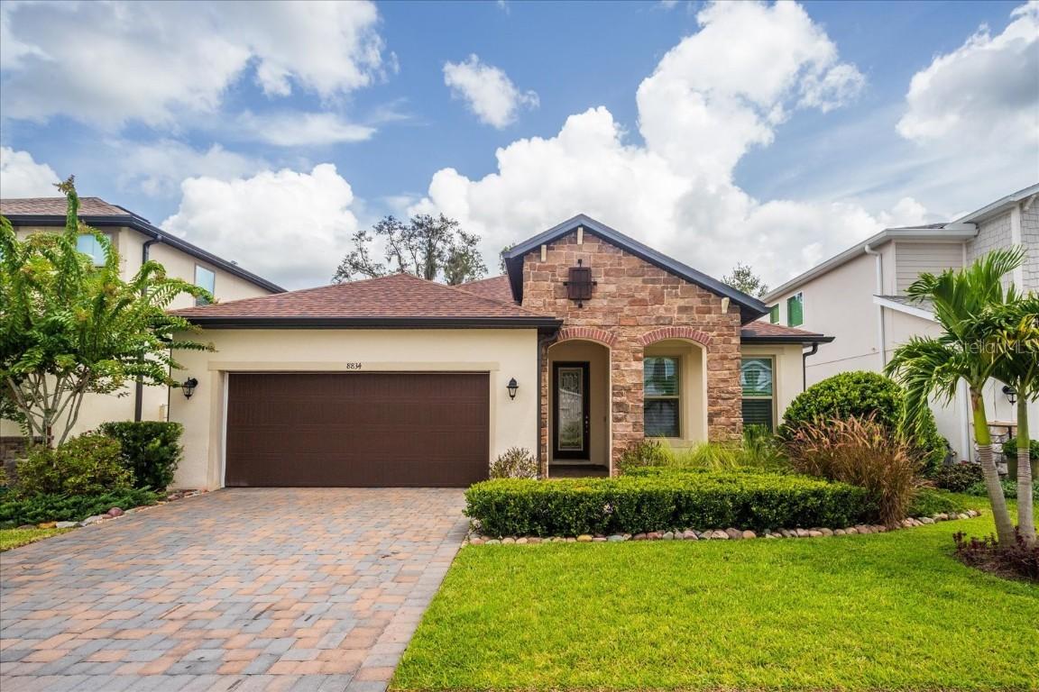 8834 Lake Hall Ln., Oviedo, FL 32765