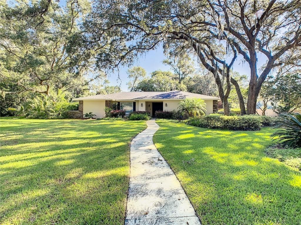 600 Blue Lake Dr., Longwood, FL 32779