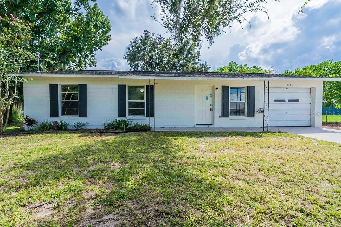 2710 W County Road 44, Eustis, FL 32726