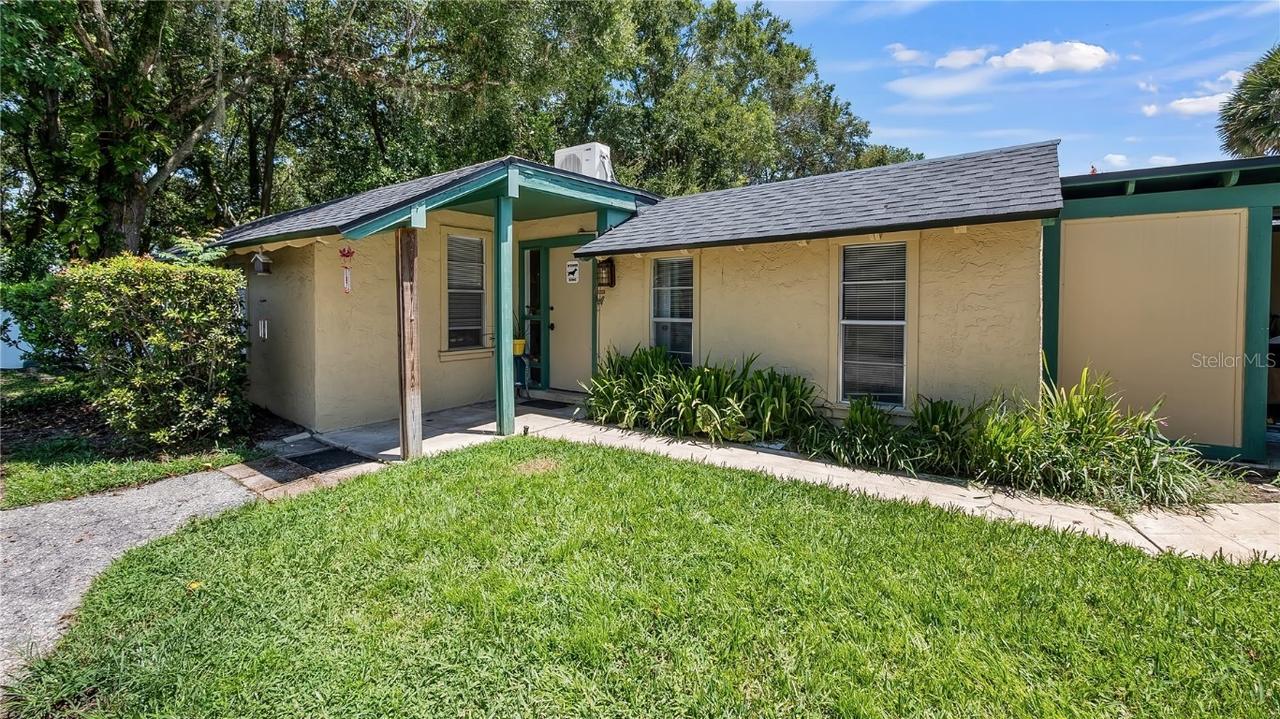 675 Melanie Ln. #13D, Altamonte Springs, FL 32701