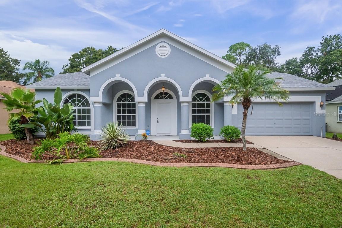 3703 Treeline Dr., Valrico, FL 33596