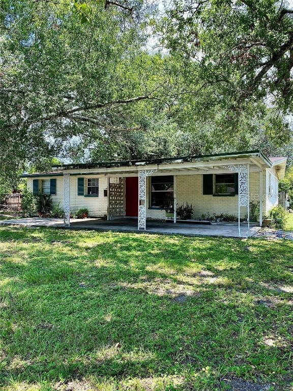 2927 W Henry Ave., Tampa, FL 33614