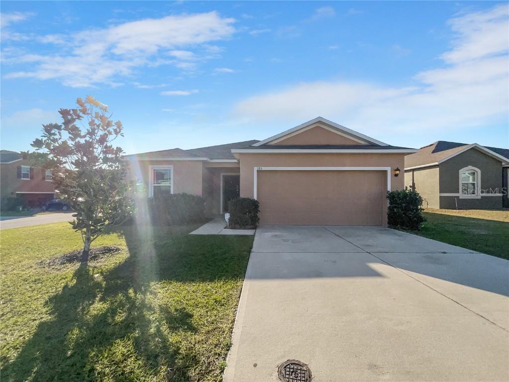 185 Country Walk Cir., Davenport, FL 33837