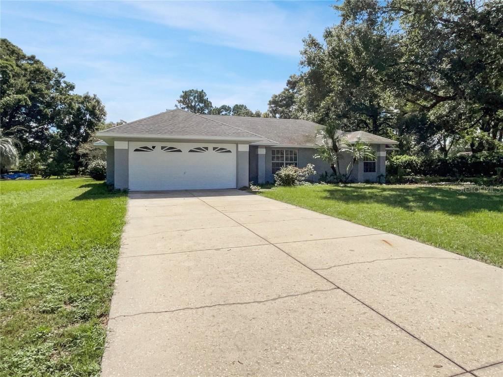30840 Eastridge Ter., Sorrento, FL 32776