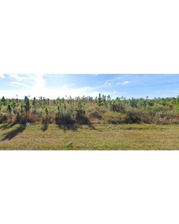 207 Alba Dr., Indian Lake Estates, FL 33855