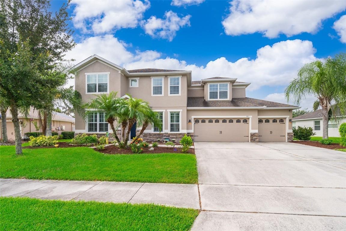 385 Old Alemany Pl., Oviedo, FL 32765