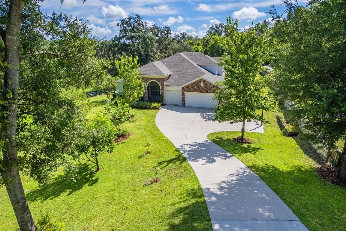 30343 Plymouth Creek Cir., Sorrento, FL 32776
